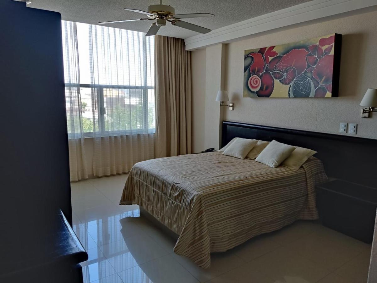 Hotel Mary Celaya Селая Екстер'єр фото